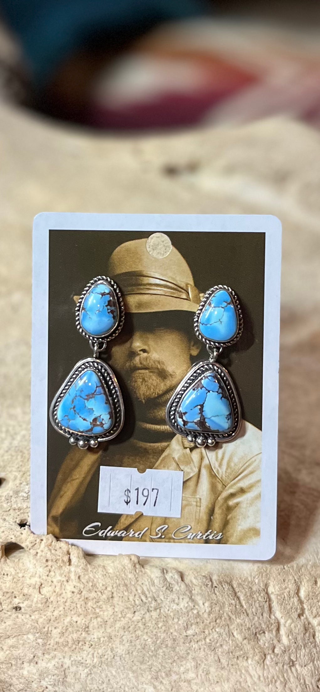 Golden Hills Stud with Dangle * Native