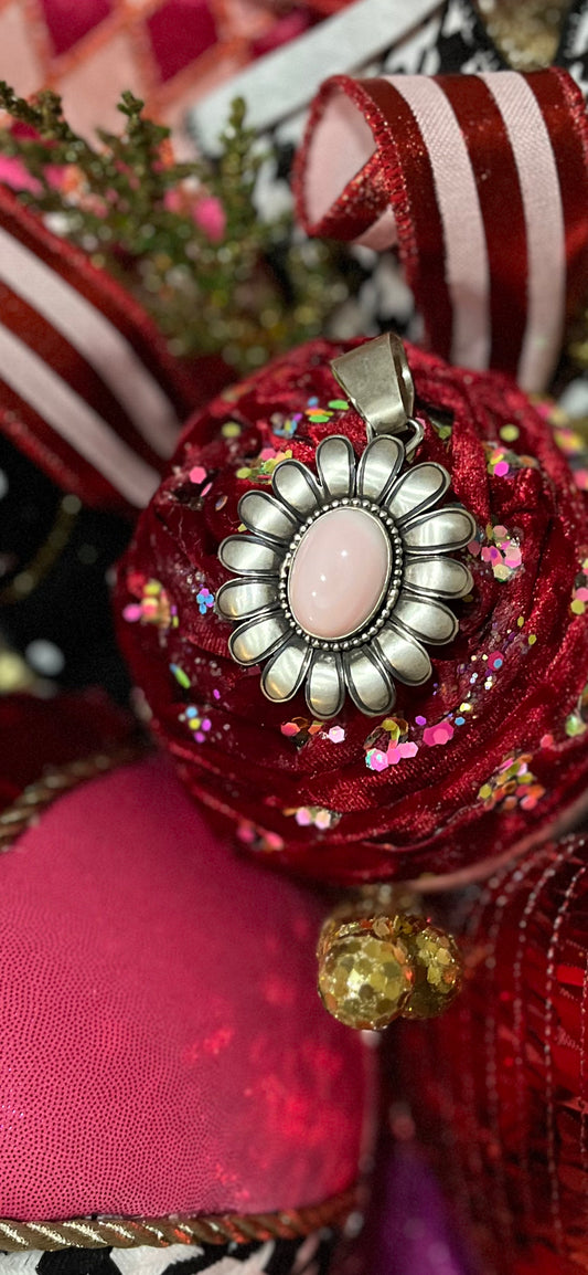 Pink Conch Flower Pendant